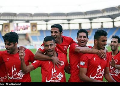 لیگ برتر فوتبال، پیروزی خانگی پدیده مقابل نساجی، نکونام هم حریف یحیی نشد